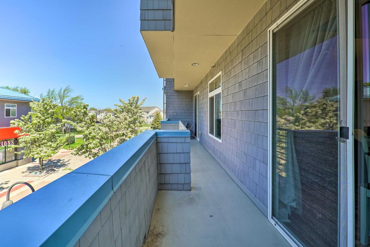 Grand Haven Condo - Walk To Nearby Hot Spots! المظهر الخارجي الصورة